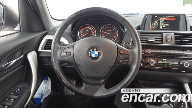 BMW 1-Series 2017 — photo 13