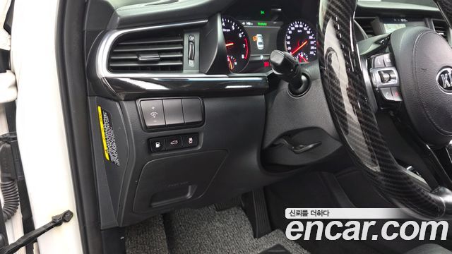Kia K7 2017 — photo 13