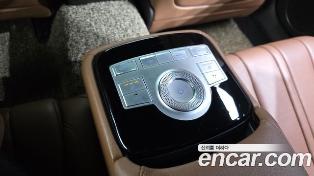 Genesis G80 2021 — photo 25