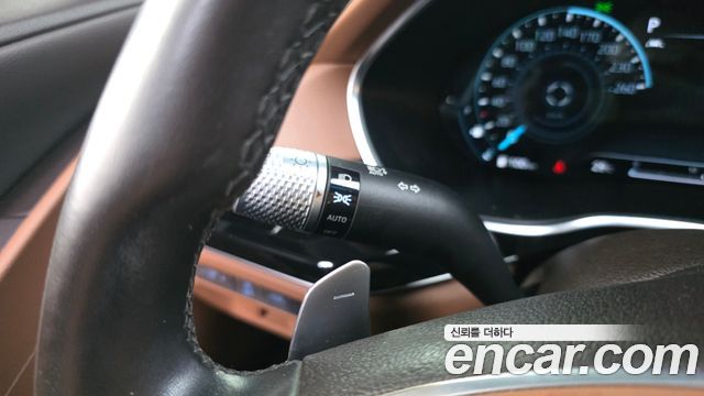 Genesis G80 2021 — photo 30