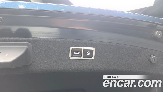 Genesis G80 2021 — photo 35