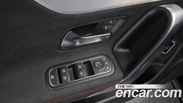 Mercedes-Benz CLA-Class 2023 — photo 27