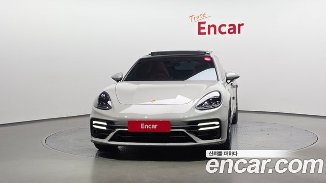 Porsche Panamera 2023 — photo 3