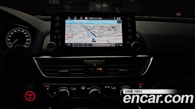 Honda Accord 2018 — photo 14