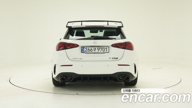 Mercedes-Benz A-Class 2025 — photo 4