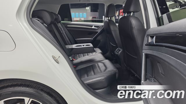 Volkswagen Golf 2016 — photo 12