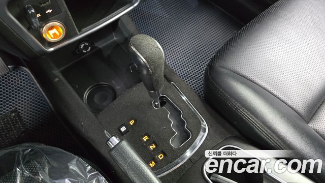 KG Mobility KORANDO 2015 — photo 9