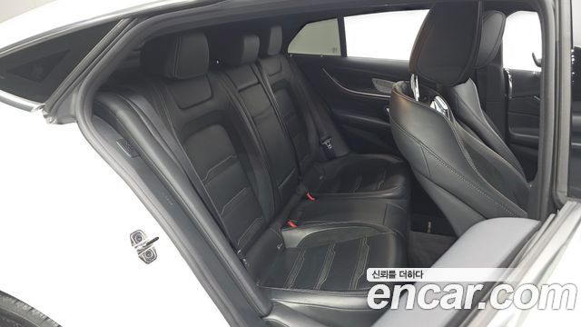 Mercedes-Benz AMG GT 2022 — photo 16