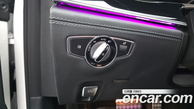 Mercedes-Benz AMG GT 2022 — photo 28