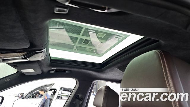 BMW 7-Series 2021 — photo 19
