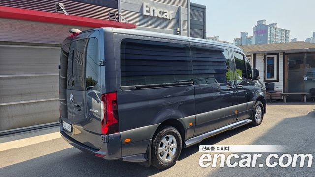 Mercedes-Benz Sprinter 2022 — photo 2