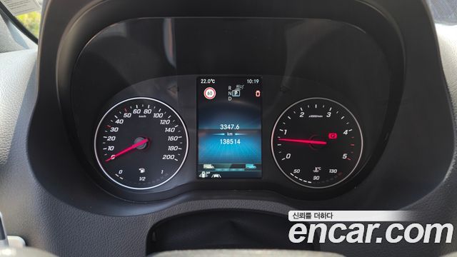 Mercedes-Benz Sprinter 2022 — photo 11