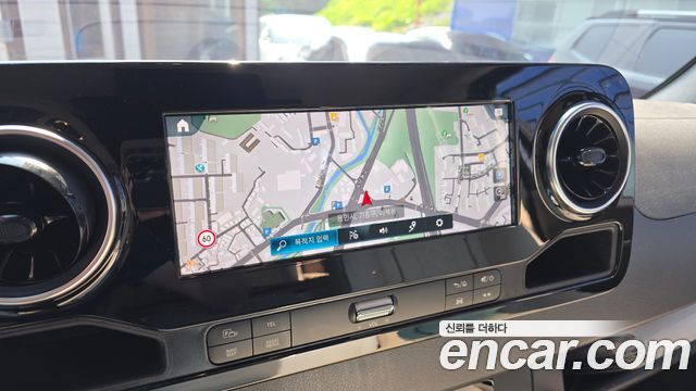Mercedes-Benz Sprinter 2022 — photo 19