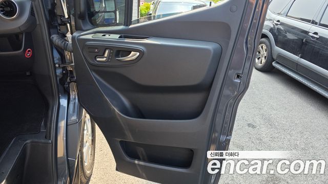 Mercedes-Benz Sprinter 2022 — photo 15
