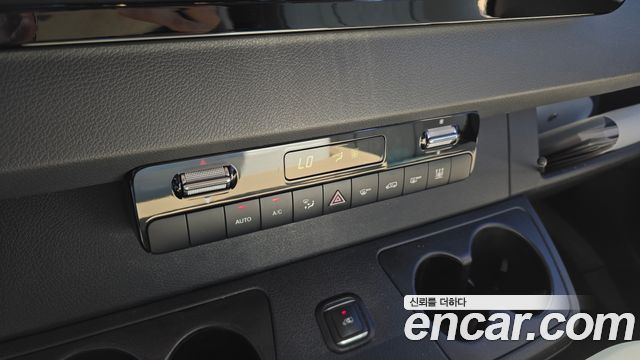 Mercedes-Benz Sprinter 2022 — photo 31