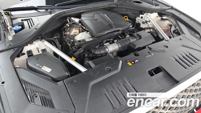 Genesis GV70 2023 — photo 6
