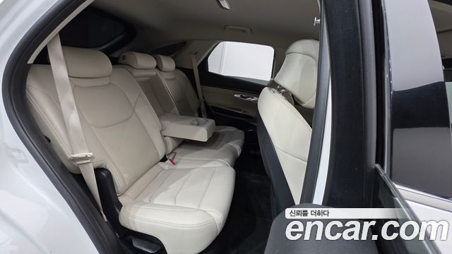 Genesis GV70 2023 — photo 19
