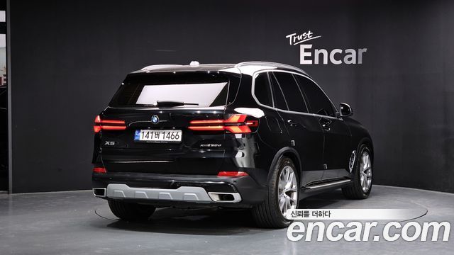 BMW X5 2024 — photo 2