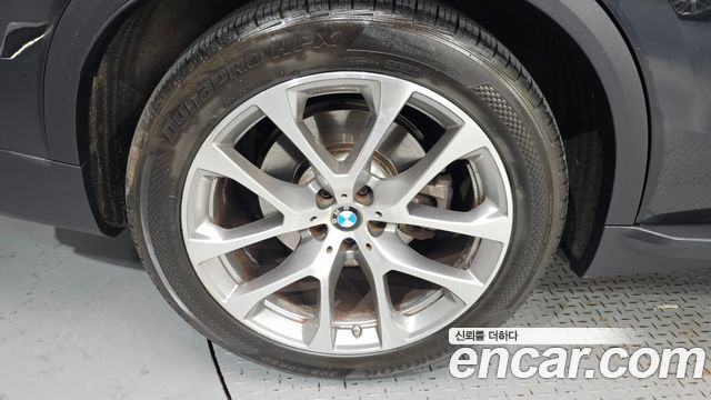 BMW X5 2024 — photo 28