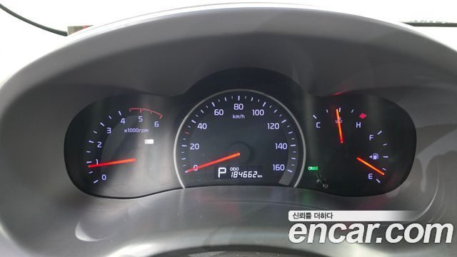 Kia Canival 2014 — photo 8