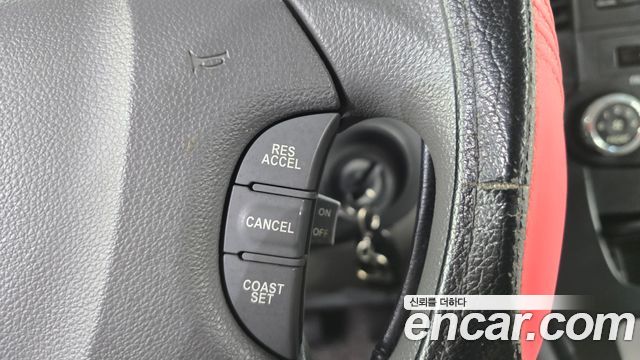 Kia Canival 2014 — photo 17
