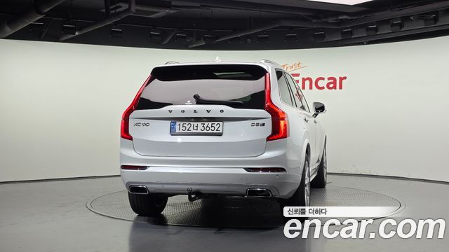 Volvo XC90 2019 — photo 4