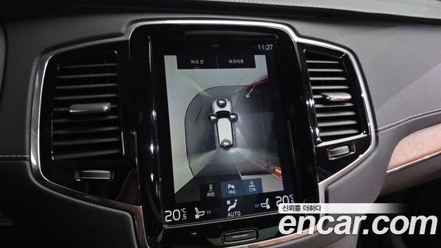 Volvo XC90 2019 — photo 14