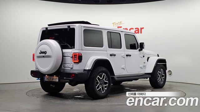 Jeep Wrangler 2022 — photo 2