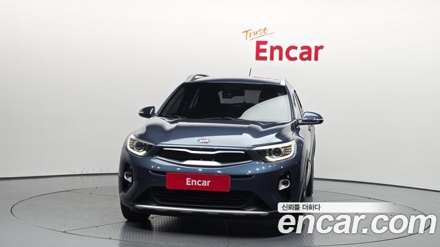 Kia Stonic 2018 — photo 3