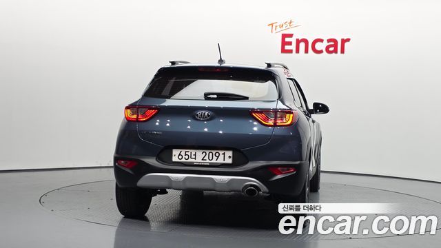 Kia Stonic 2018 — photo 4