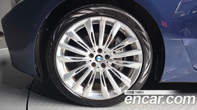 BMW Gran Turismo 2019 — photo 5