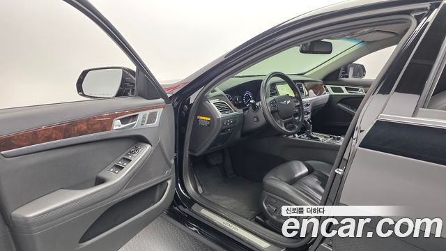 Hyundai Genesis 2015 — photo 13