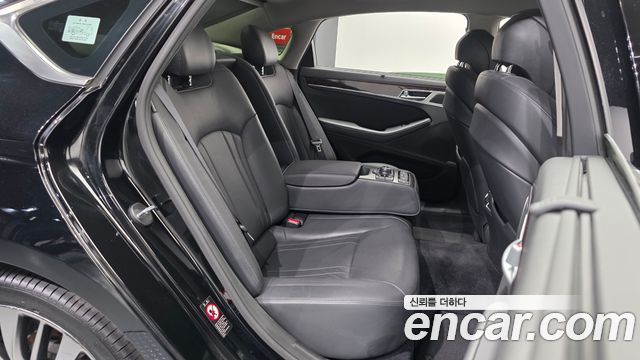 Hyundai Genesis 2015 — photo 18