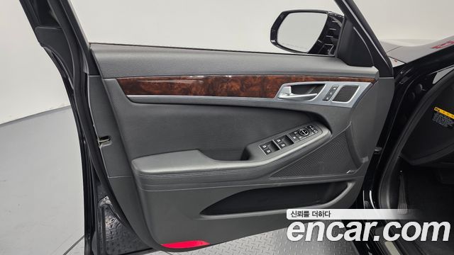 Hyundai Genesis 2015 — photo 14