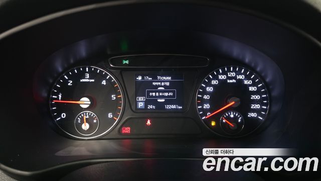 Kia Sorento 2018 — photo 8