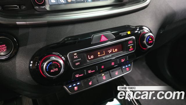 Kia Sorento 2018 — photo 16