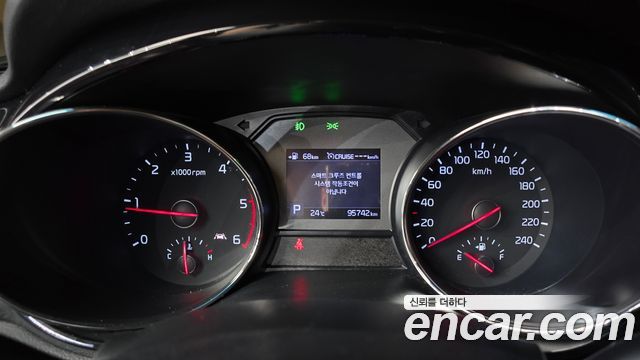 Kia Canival 2020 — photo 8