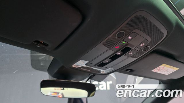 Audi Q3 2023 — photo 17