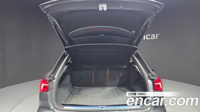 Audi Q3 2023 — photo 20