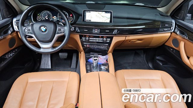 BMW X6 2018 — photo 9