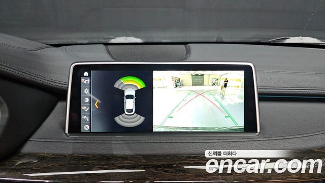 BMW X6 2018 — photo 20