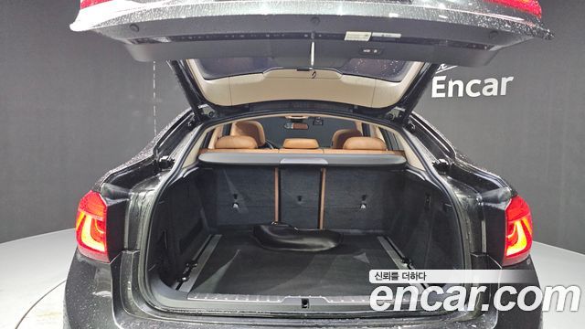 BMW X6 2018 — photo 25