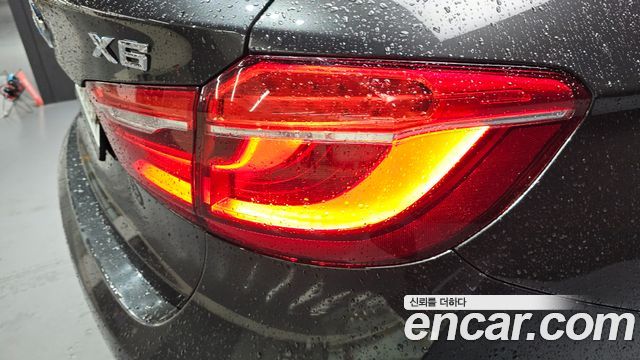 BMW X6 2018 — photo 8