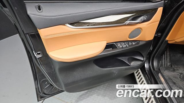 BMW X6 2018 — photo 13