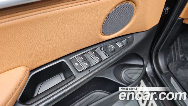 BMW X6 2018 — photo 27