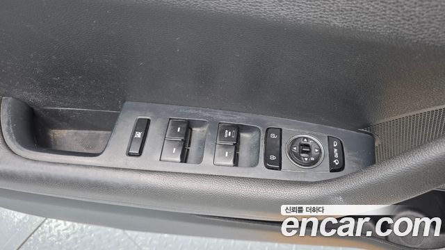 Hyundai Sonata 2017 — photo 12
