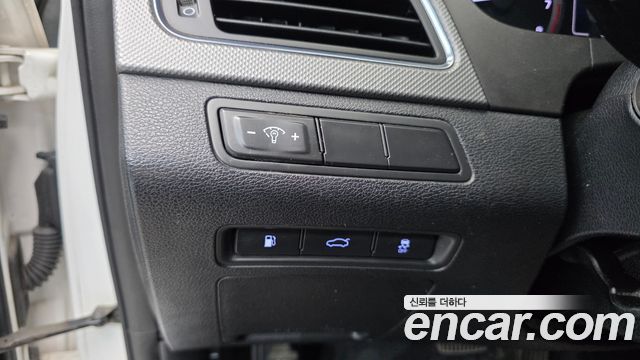 Hyundai Sonata 2017 — photo 13