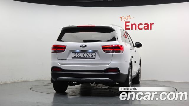Kia Sorento 2016 — photo 4