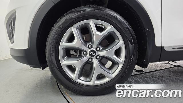 Kia Sorento 2016 — photo 5