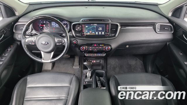 Kia Sorento 2016 — photo 7
